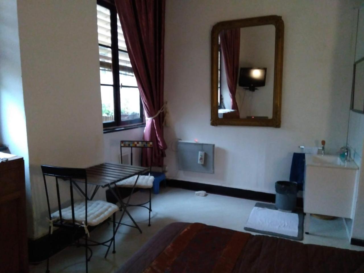 Chambres Les Soyeuses Lyon Exteriér fotografie