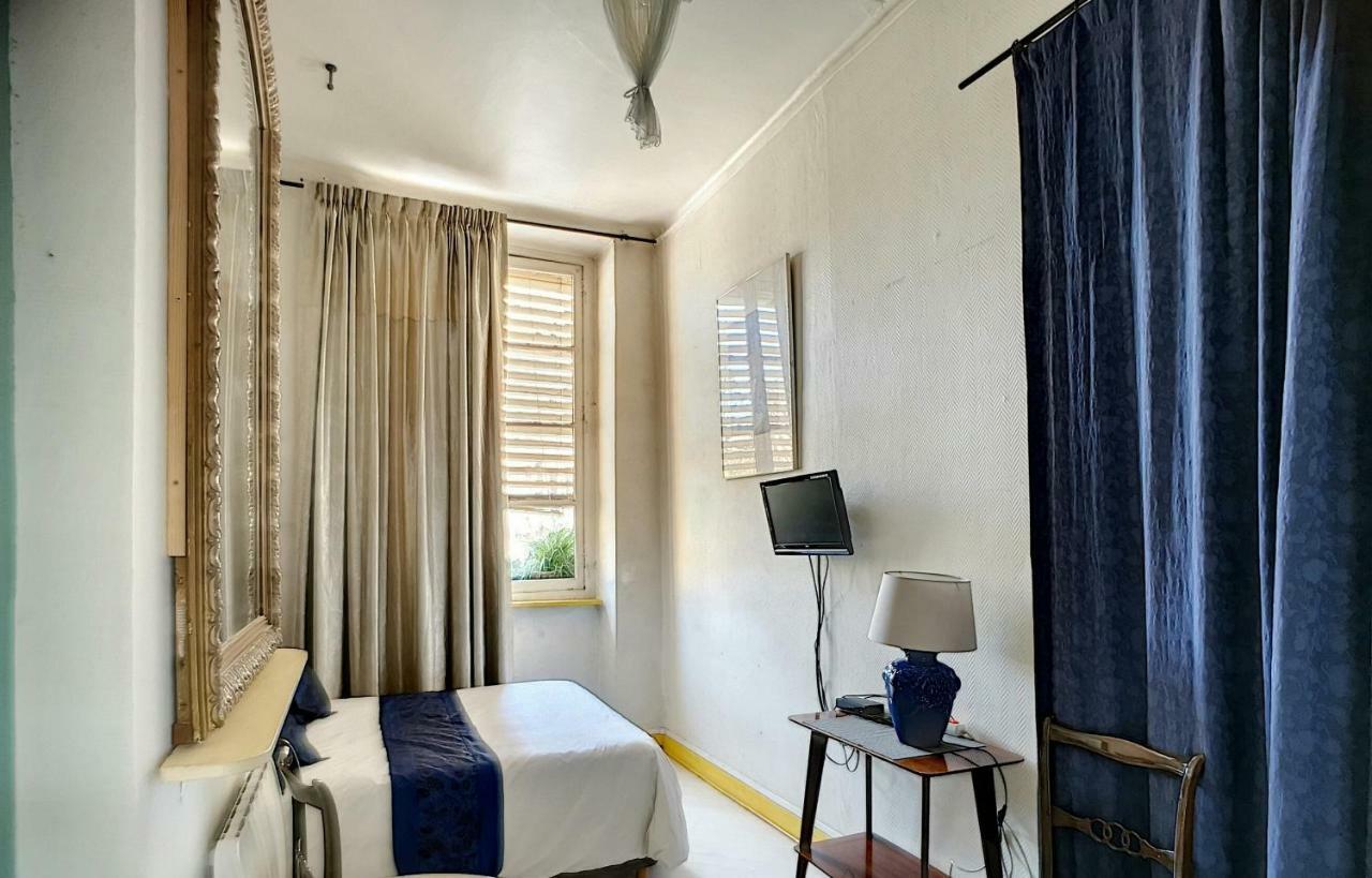 Chambres Les Soyeuses Lyon Exteriér fotografie